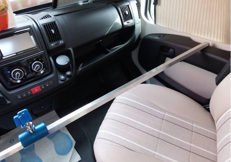 Barre de porte imc 1935 pour camping car vehicule amenage utilitaire et ambulances