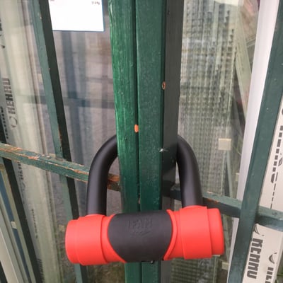 Cadenas antivol ifam pour grille de magasin grille acier extensible et portail copie