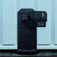 Porte cadenas abus granit 130 180 cadenas 37 60 attention