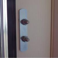 Verrou inverse pour les coffres de caravane camping car ambulance bus imc 2101